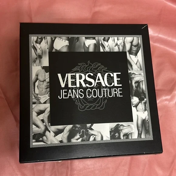 ⚪️⚫️men's NWT Versace Jeans couture boxers size XL Boxers